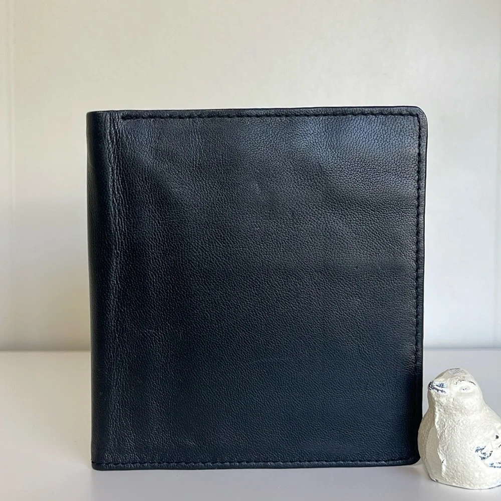 Carlo Amboldi Lambskin Men’s Wallet